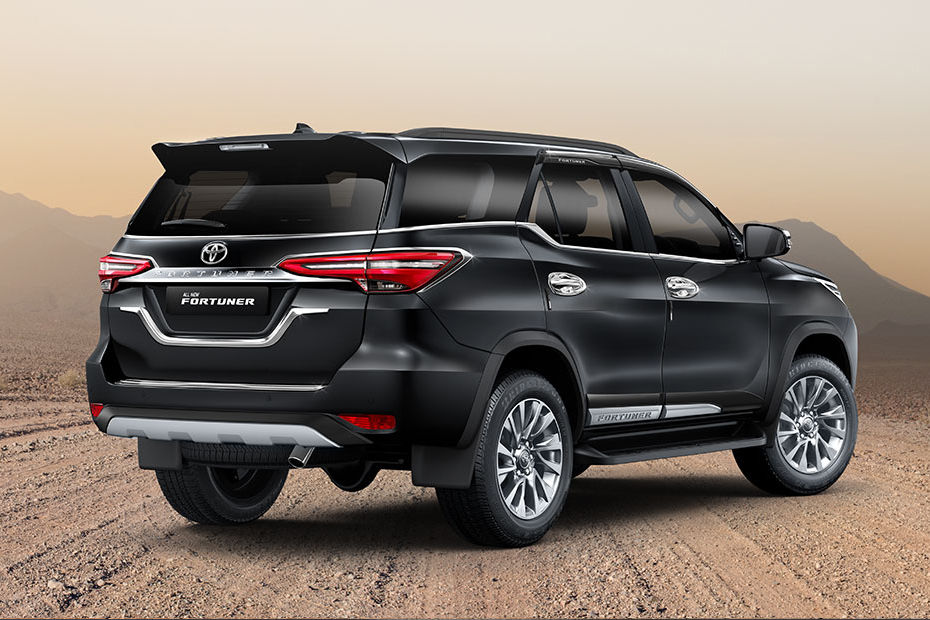 Toyota Fortuner Image